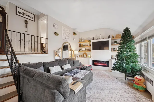 $655,500 | 14 Blanchard Street, West Babylon, NY 11704