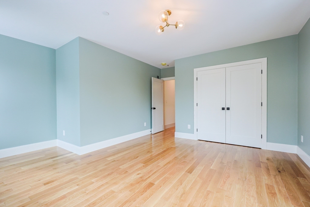 68 Rowe Street, Unit 4 Boston, MA 02131 - Photo 14 of 21