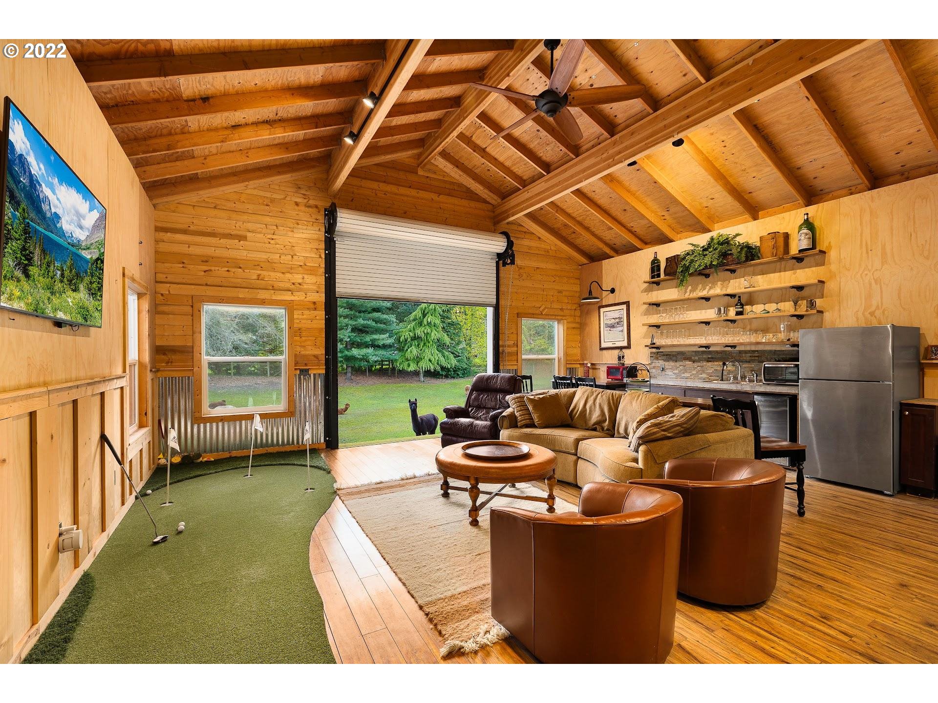 8030 South Vale Garden Road Canby, OR 97013 - Photo 30 of 32 Gallery Image 30