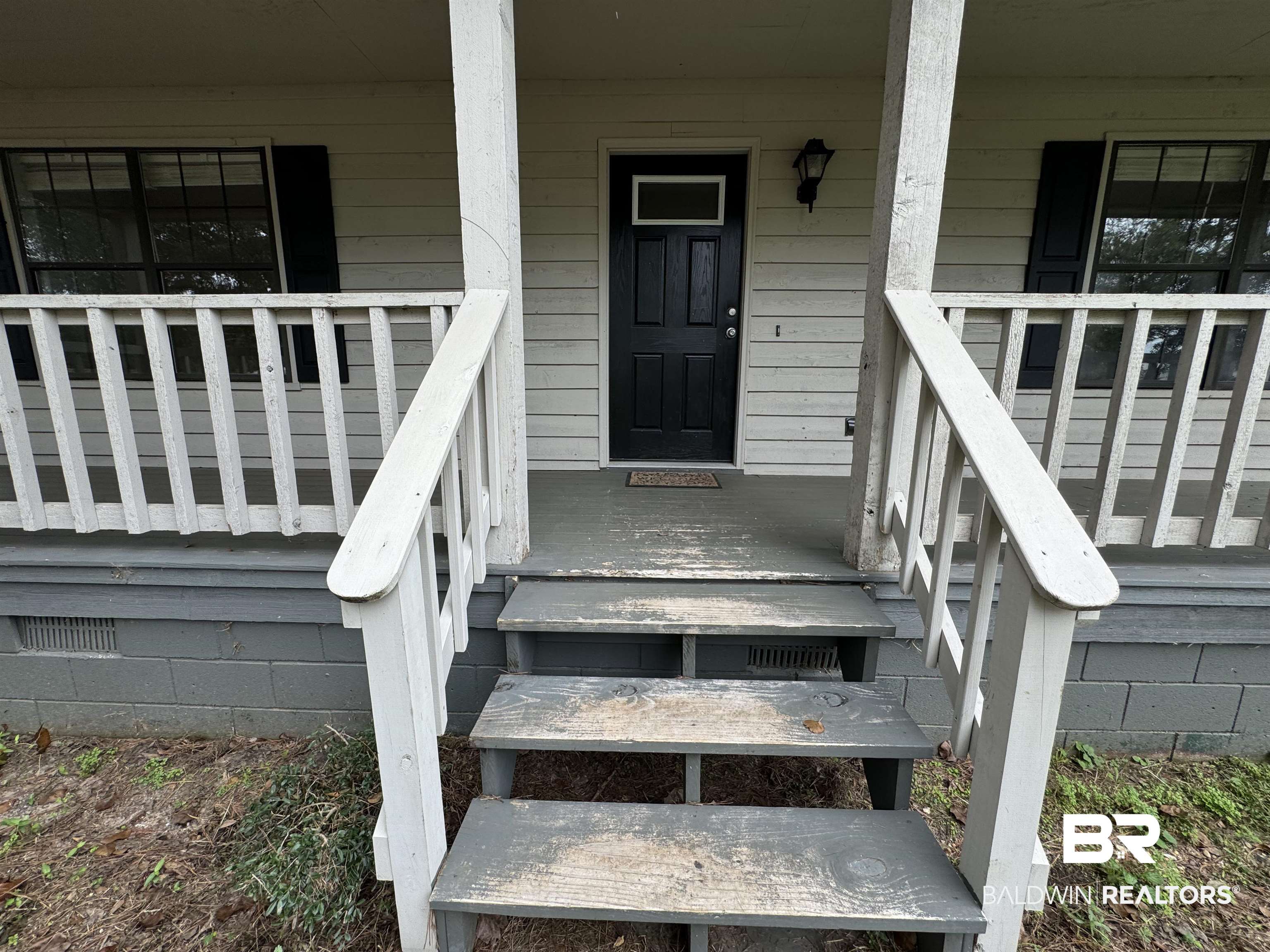 70 Plum Street Uriah, AL 36480 - Photo 32 of 36 Property entrance featuring a porch