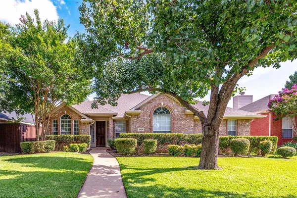 $470,000 | 10905 Camelot Drive, Frisco, TX 75035