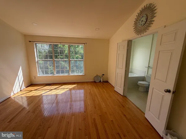 $2,800 | 1835 Staley Manor Drive, Silver Spring, MD 20904