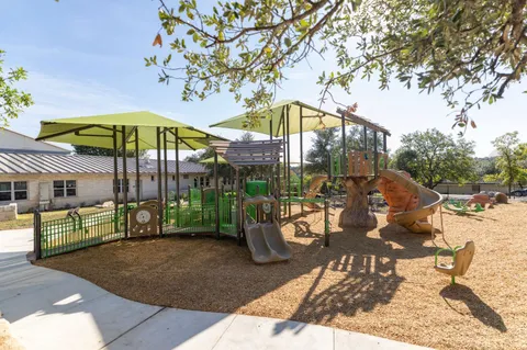 $925,000 | 1904 Lakeway Boulevard, Lakeway, TX 78734