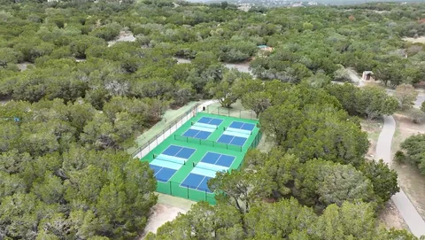 $925,000 | 1904 Lakeway Boulevard, Lakeway, TX 78734