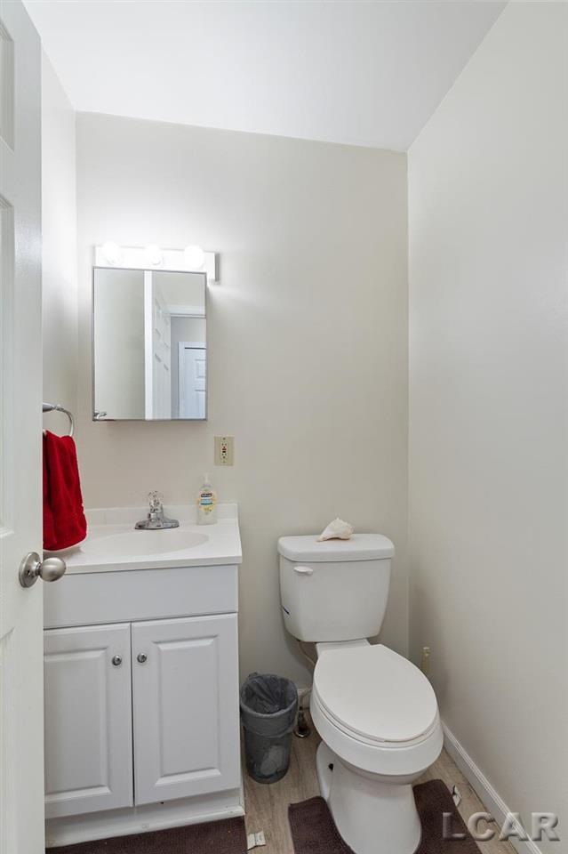 2722 Hunt Road Adrian, MI 49221 - Photo 18 of 30 50077782-17.JPG