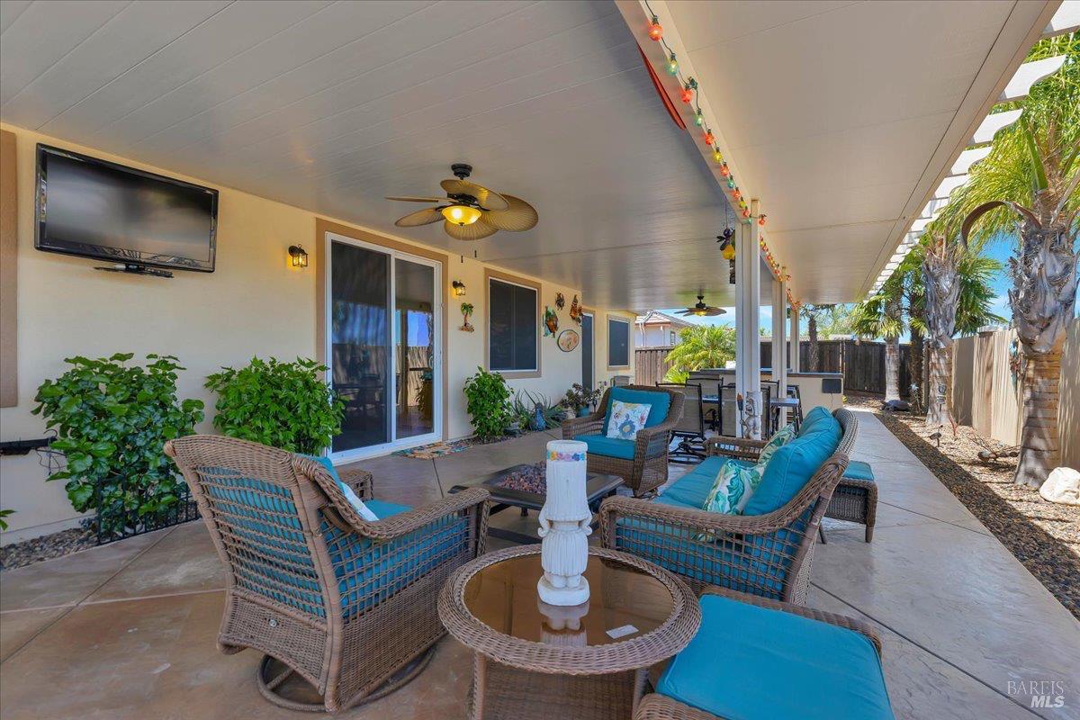 331 Frisbie Circle Vacaville, CA 95688 - Photo 57 of 93