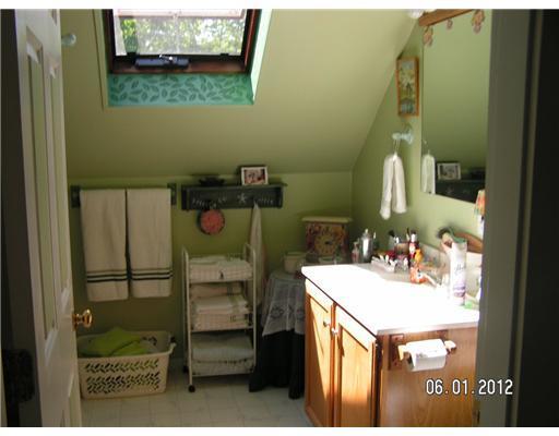 3244 Camden Road Warren, ME 04864 - Photo 7 of 17 Bathroom.