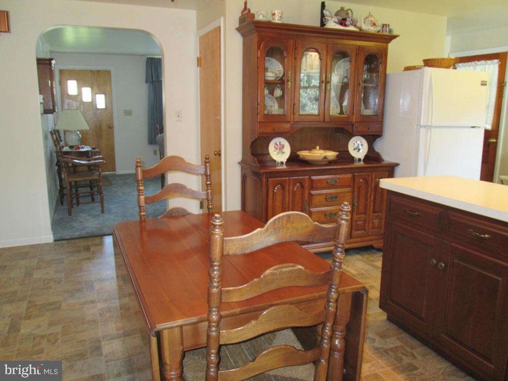 1709 Zarker Road Lancaster, PA 17601 - Photo 13 of 49