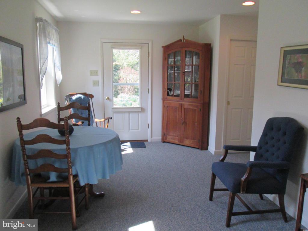 1709 Zarker Road Lancaster, PA 17601 - Photo 16 of 49