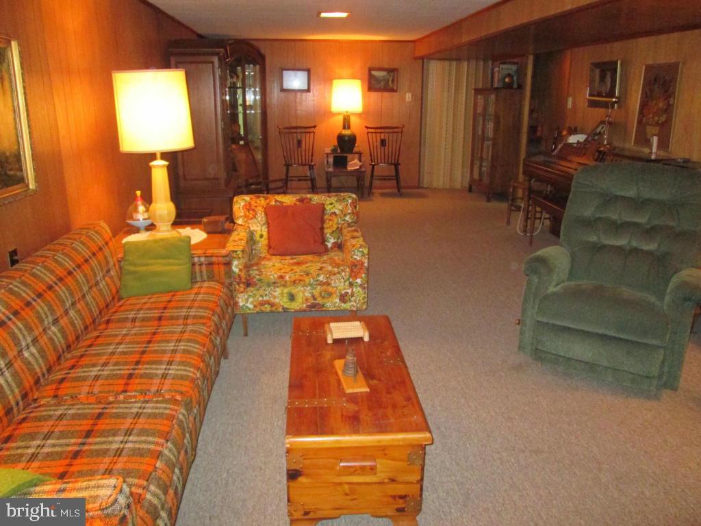 1709 Zarker Road Lancaster, PA 17601 - Photo 28 of 49