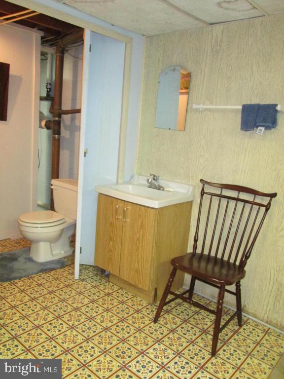 1709 Zarker Road Lancaster, PA 17601 - Photo 33 of 49