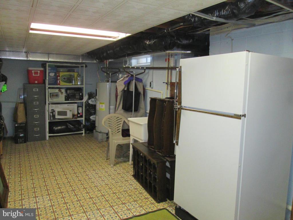 1709 Zarker Road Lancaster, PA 17601 - Photo 34 of 49