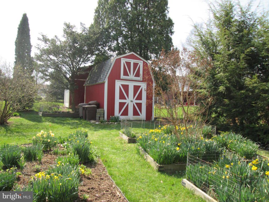 1709 Zarker Road Lancaster, PA 17601 - Photo 42 of 49