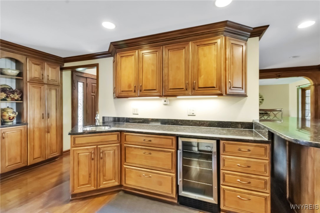 29 Brunck Road Lancaster, NY 14086 - Photo 11 of 49 Beverage frog and prep sink