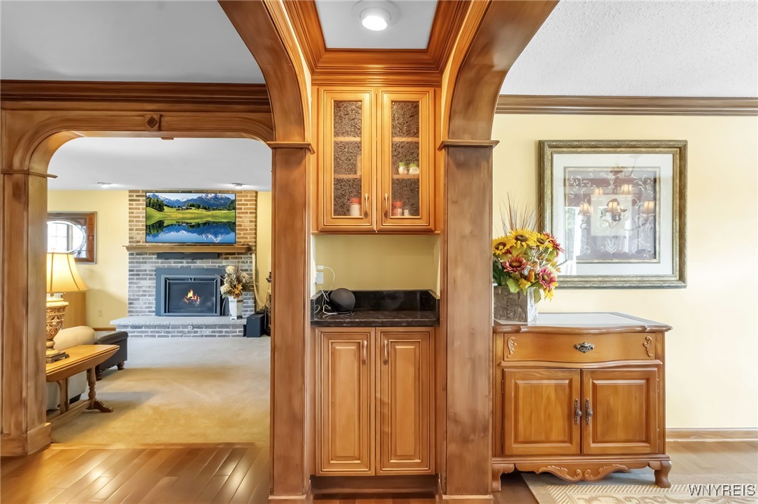 29 Brunck Road Lancaster, NY 14086 - Photo 24 of 49 Butler's pantry to dining room