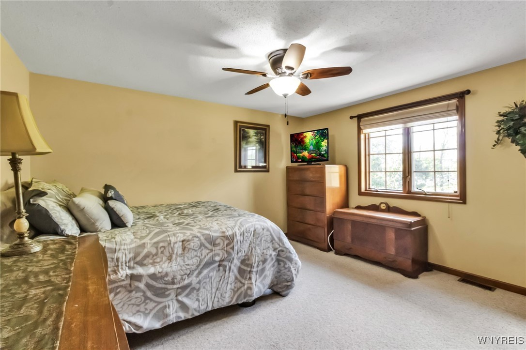 29 Brunck Road Lancaster, NY 14086 - Photo 30 of 49 Front bedroom