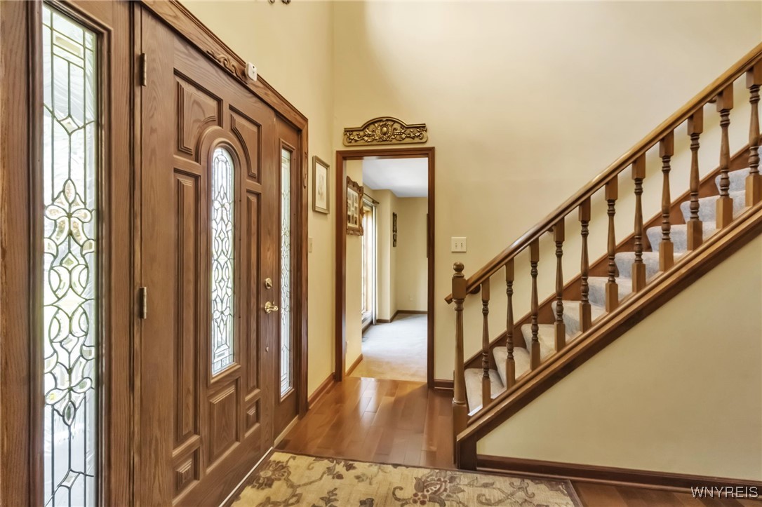 29 Brunck Road Lancaster, NY 14086 - Photo 4 of 49 Custom trim throughout