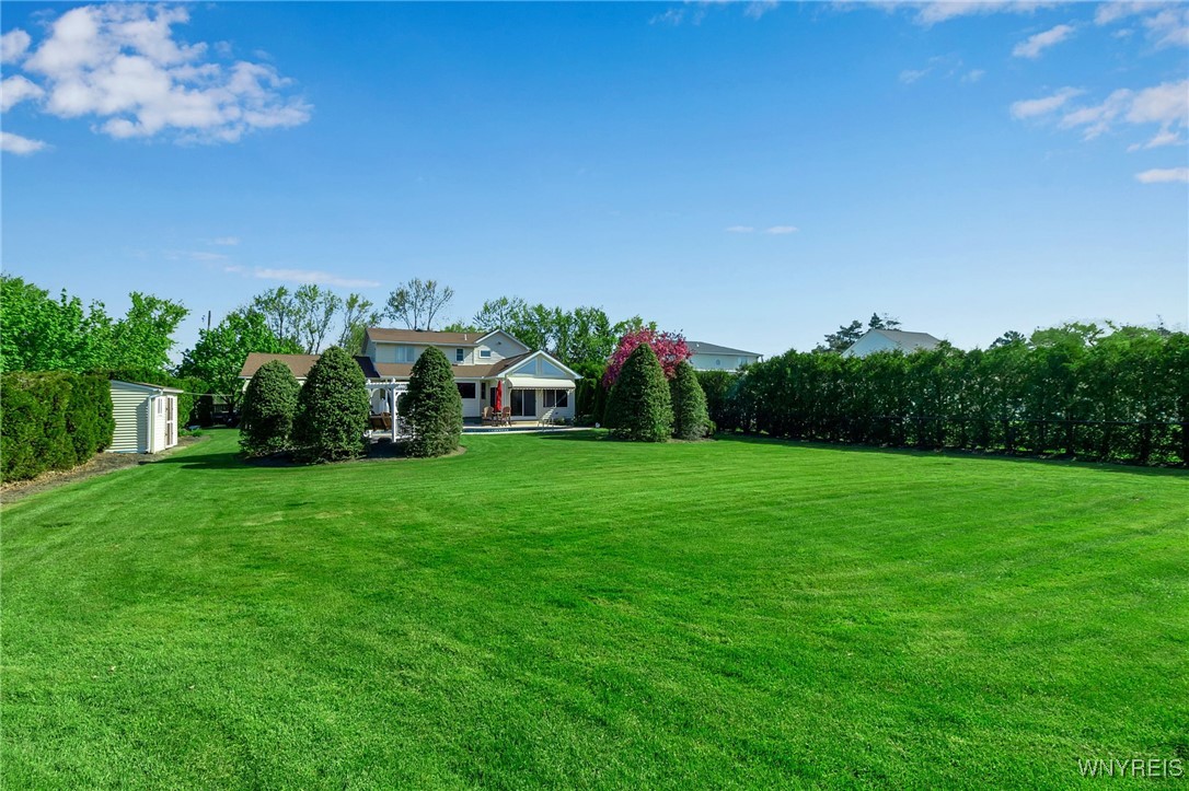 29 Brunck Road Lancaster, NY 14086 - Photo 43 of 49 Fully Fenced Private yard