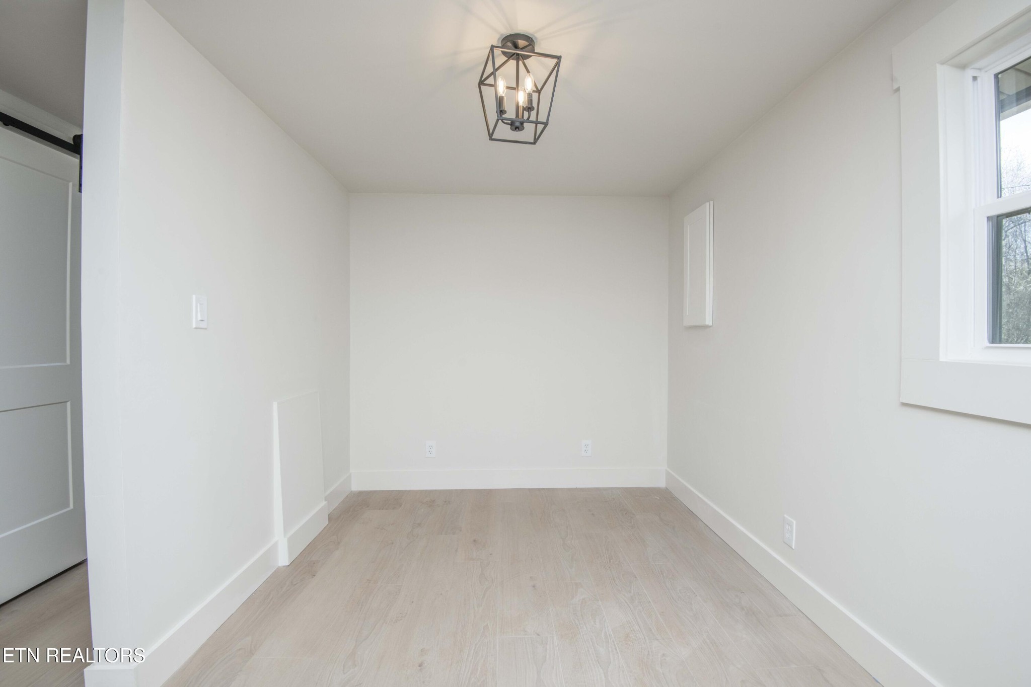 6223 Babelay Road Knoxville, TN 37924 - Photo 26 of 53 a view of an empty room