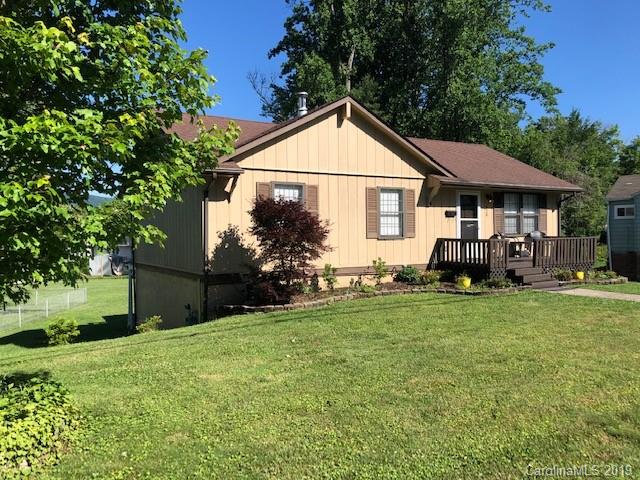 528 North Country Club Road Brevard, NC 28712 - Photo 2 of 35 Gallery Image 2