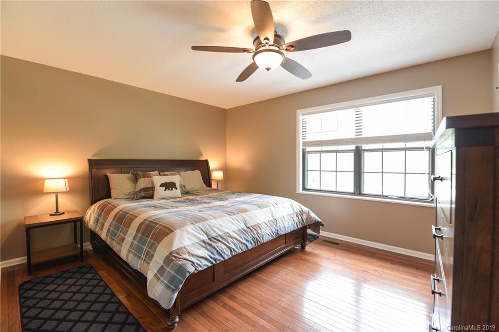 528 North Country Club Road Brevard, NC 28712 - Photo 11 of 35 Gallery Image 11