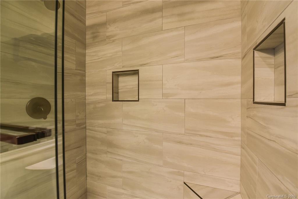 528 North Country Club Road Brevard, NC 28712 - Photo 16 of 35 Gallery Image 16