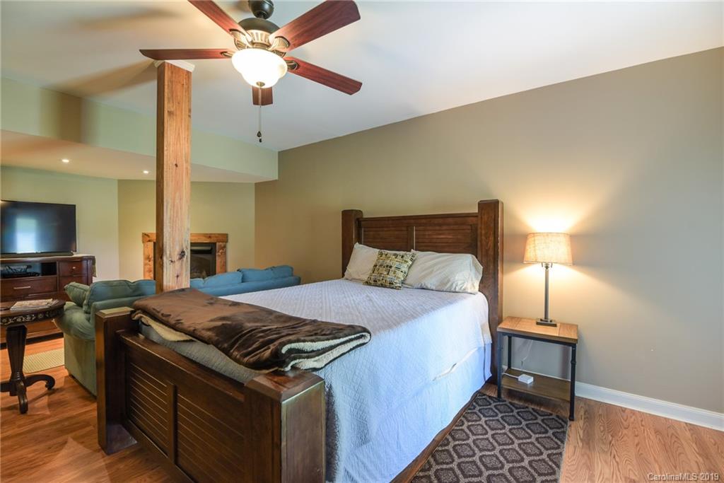 528 North Country Club Road Brevard, NC 28712 - Photo 24 of 35 Gallery Image 24