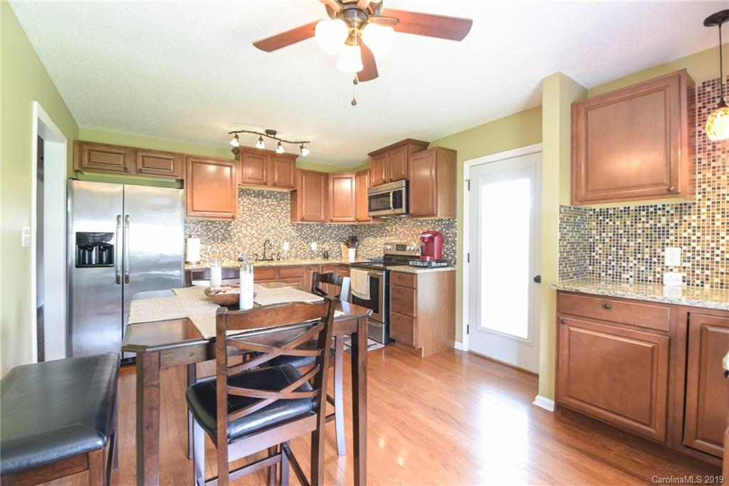 528 North Country Club Road Brevard, NC 28712 - Photo 4 of 35 Gallery Image 4