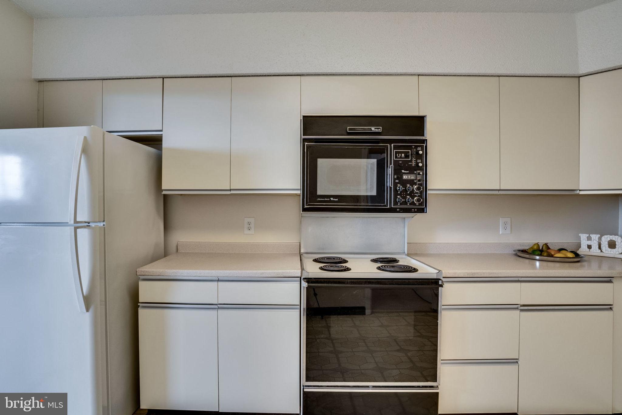 5501 Seminary Road, Unit 2013S Falls Church, VA 22041 - Photo 18 of 57