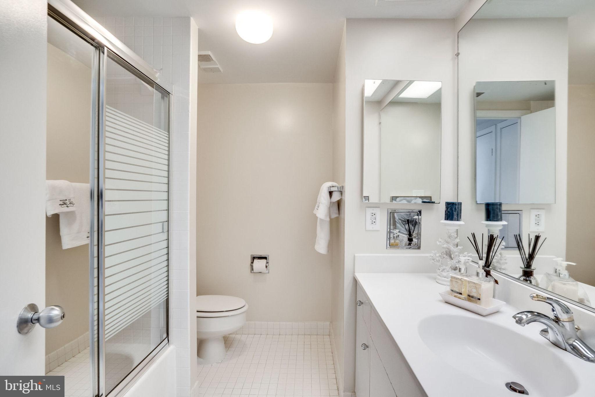 5501 Seminary Road, Unit 2013S Falls Church, VA 22041 - Photo 22 of 57