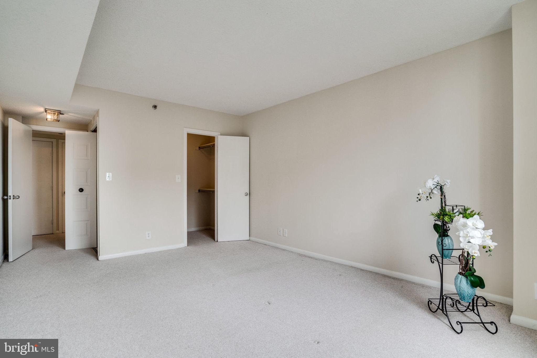 5501 Seminary Road, Unit 2013S Falls Church, VA 22041 - Photo 29 of 57