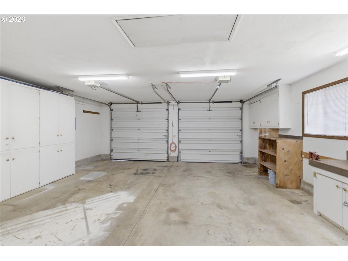 5718 E Street Springfield, OR 97478 - Photo 34 of 44