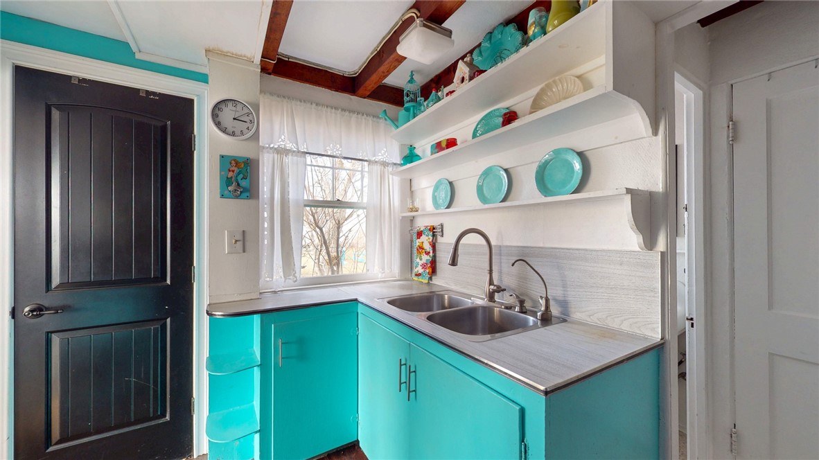 20 Snowberry Lane Westerly, RI 02891 - Photo 19 of 37