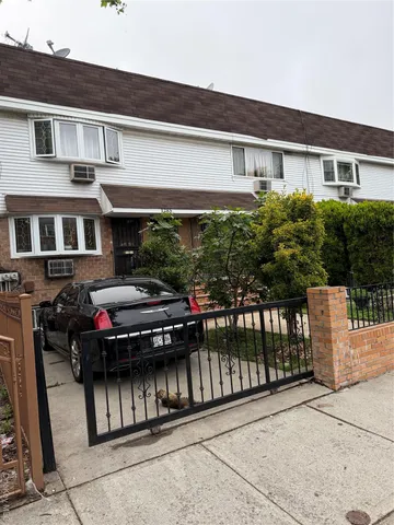 $1,225,000 | 1285 Putnam Avenue | Bushwick