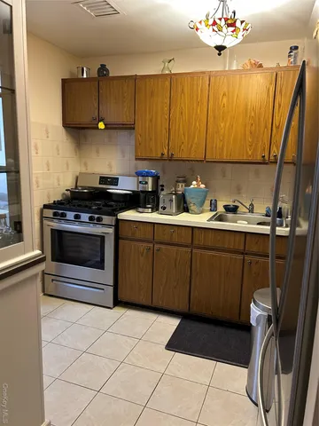 $1,225,000 | 1285 Putnam Avenue | Bushwick