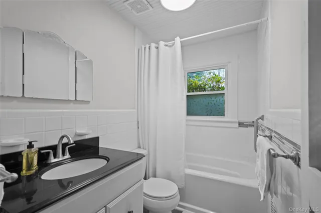 $735,000 | 247 Smith Ridge Road, South Salem, NY 10590