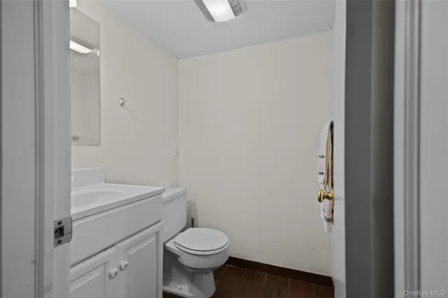 $735,000 | 247 Smith Ridge Road, South Salem, NY 10590