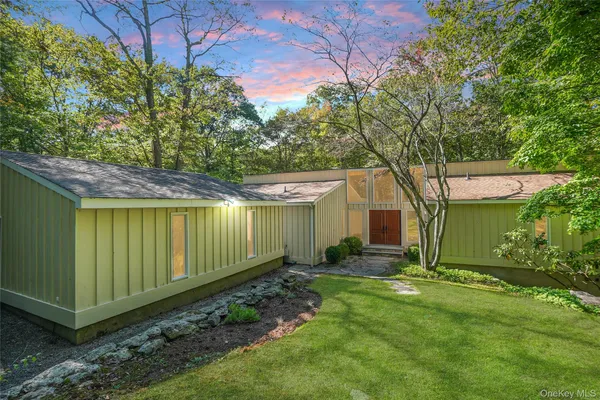 $1,245,000 | 22 Peters Lane, Pound Ridge, NY 10576
