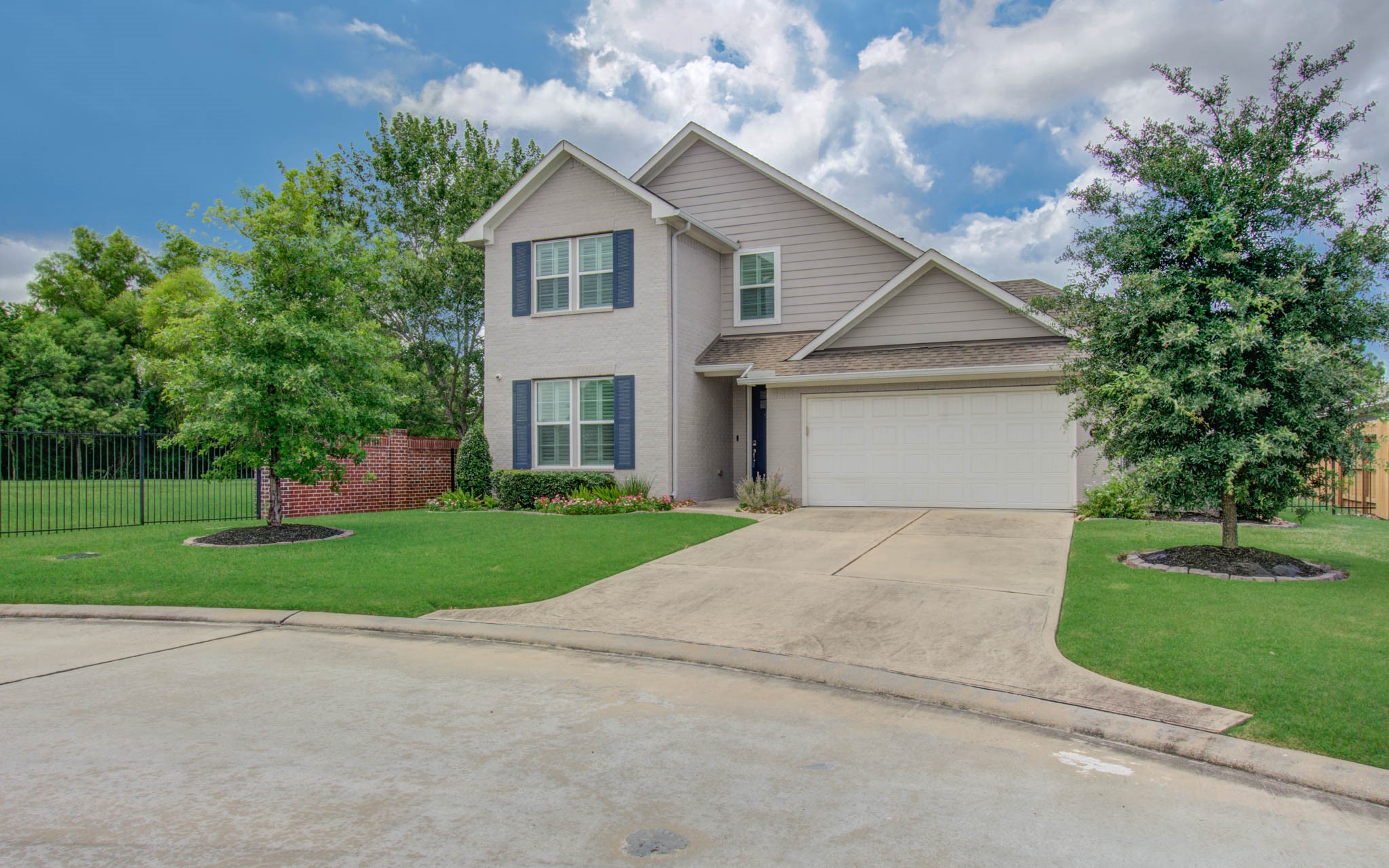 2524 Hagerman Road Conroe, TX 77384 - Photo 3 of 47