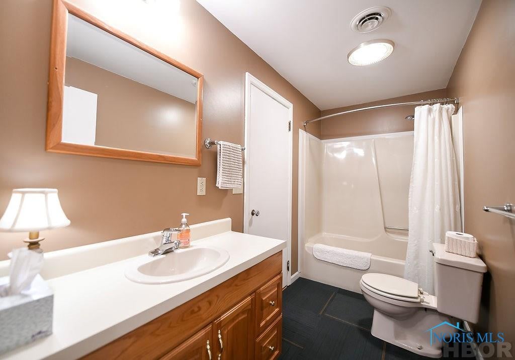 16217 Sherwood Road Findlay, OH 45840 - Photo 33 of 34 Photo 33