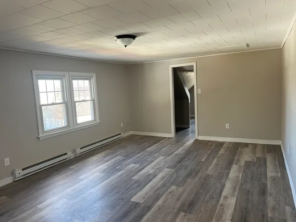 $334,500 | 4415 High Street, Thorndike, MA 01079