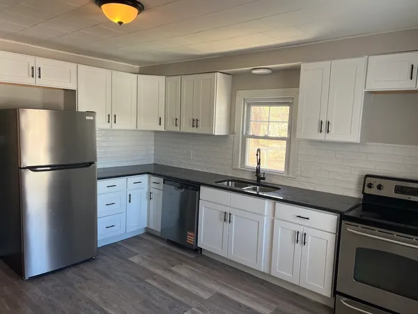 $334,500 | 4415 High Street, Thorndike, MA 01079