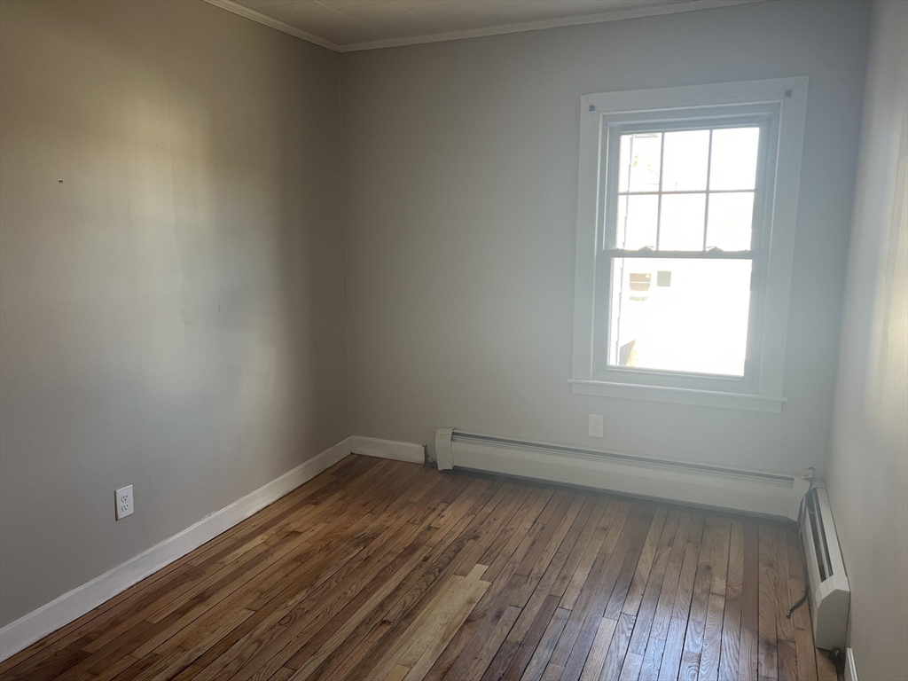 4415 High Street Thorndike, MA 01079 - Photo 10 of 26