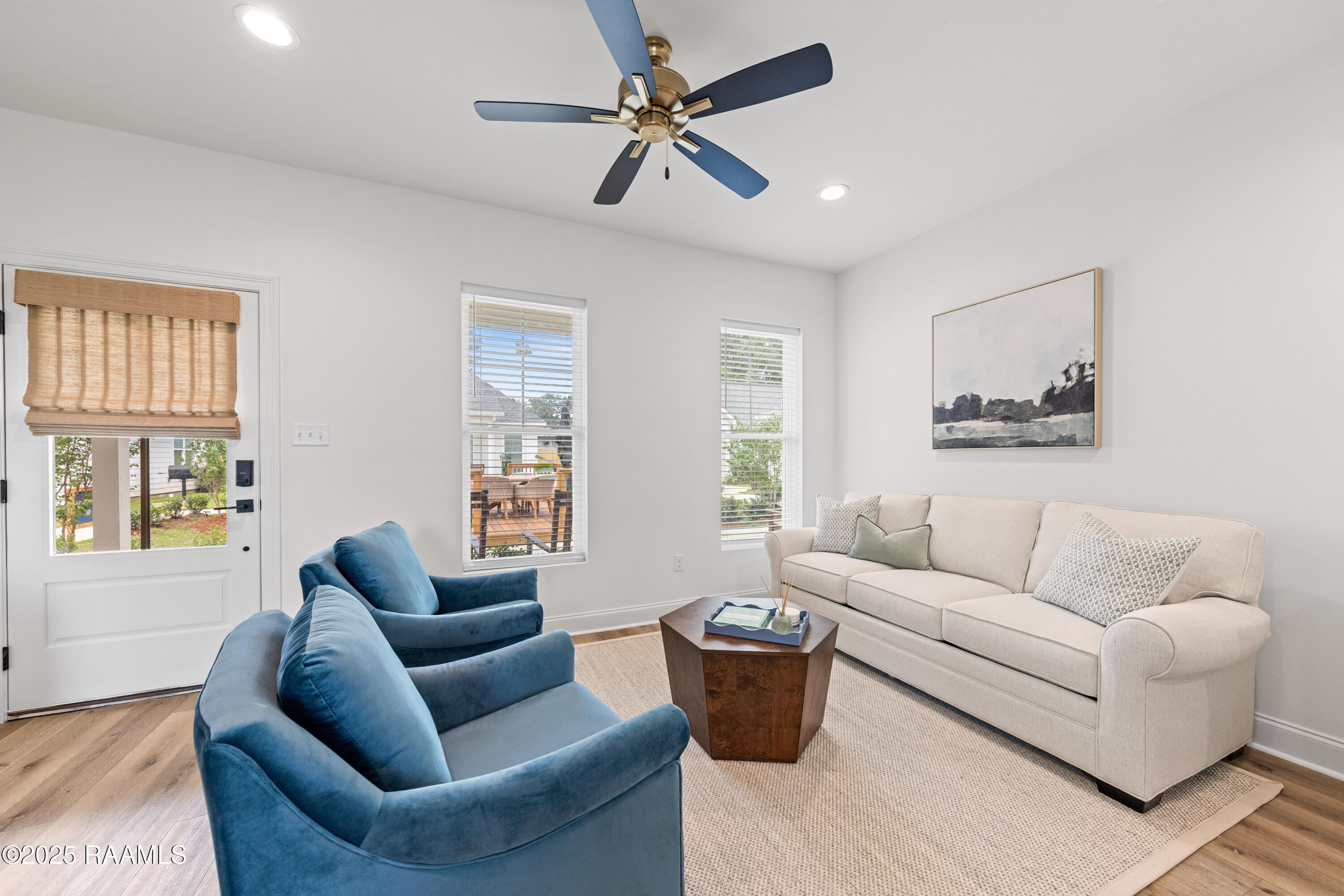 307 4th Street, Unit G Youngsville, LA 70592 - Photo 4 of 20 3074thG-16