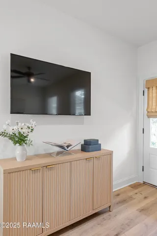 $2,300 | 307 4th Street, Unit G, Youngsville, LA 70592