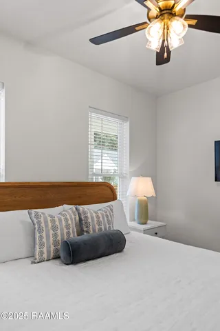 $2,300 | 307 4th Street, Unit G, Youngsville, LA 70592