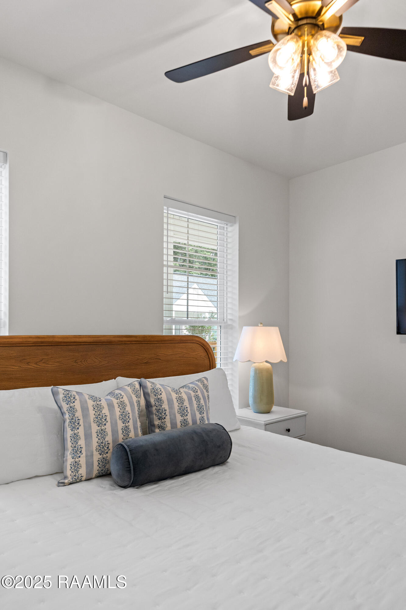 307 4th Street, Unit G Youngsville, LA 70592 - Photo 9 of 20 3074thG-56