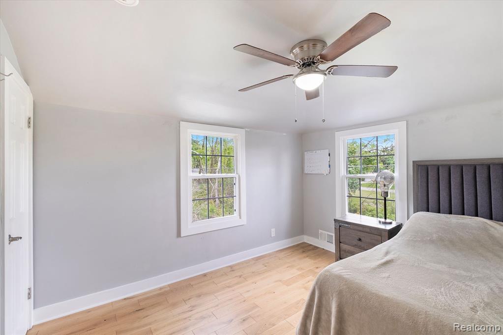 205 Perry Road Grand Blanc, MI 48439 - Photo 10 of 23 Gallery Image 10