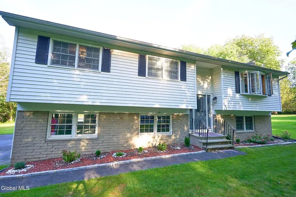 $425,000 | 148 Herrick Road, Valatie, NY 12184