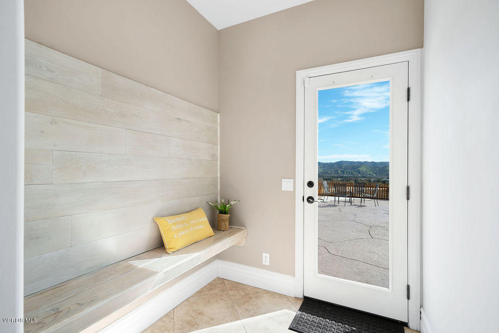 3401 Ditch Road Simi Valley, CA 93063 - Photo 14 of 72 DSC01544